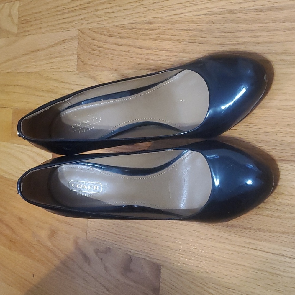 Coach round toe pumps - Picture 2 of 5